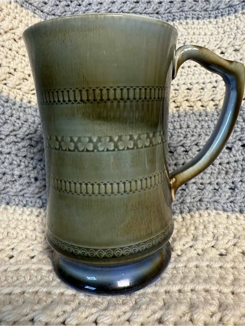 Wade Vintage Irish Porcelain Tankard Mug – Shamrocks – Made in Ireland